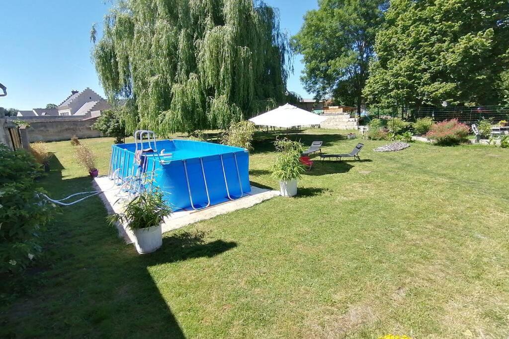 Maison Chaleureuse Et De Detente Avec Piscine Et Spa Chassemy Bagian luar foto