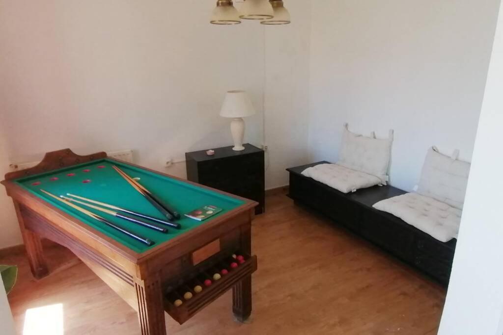 Maison Chaleureuse Et De Detente Avec Piscine Et Spa Chassemy Bagian luar foto