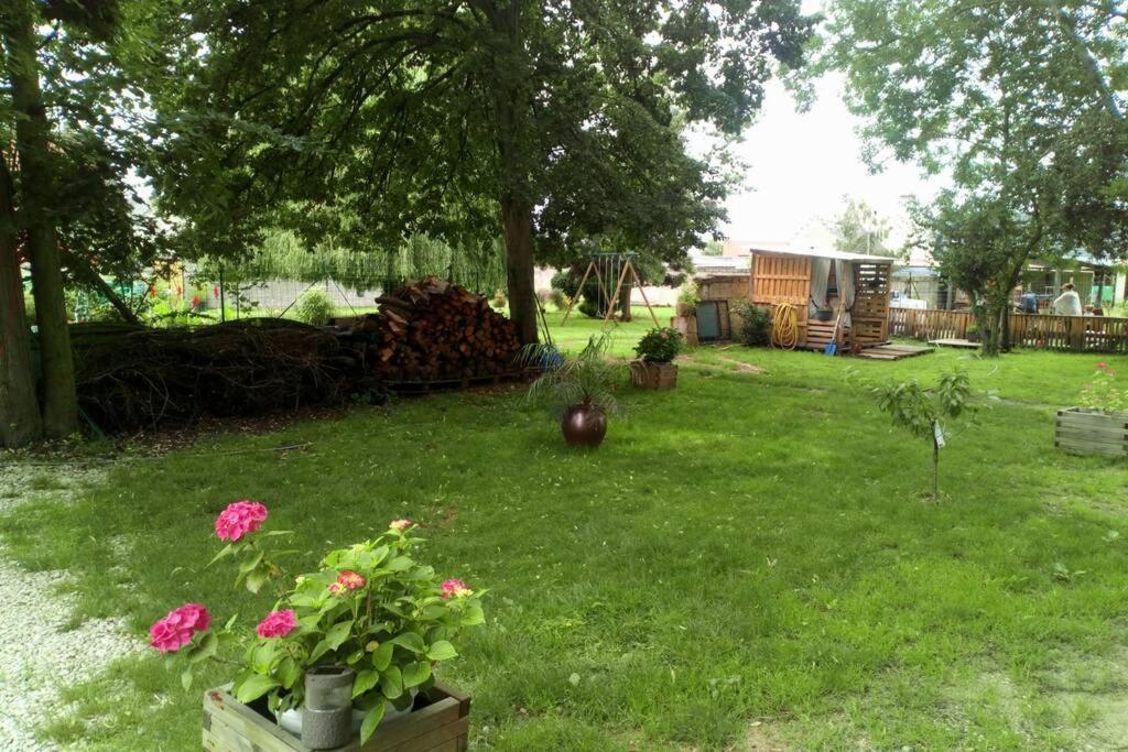 Maison Chaleureuse Et De Detente Avec Piscine Et Spa Chassemy Bagian luar foto